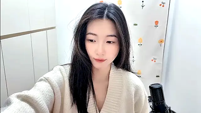 Rosalind xixi online show from November 18, 6:28 am