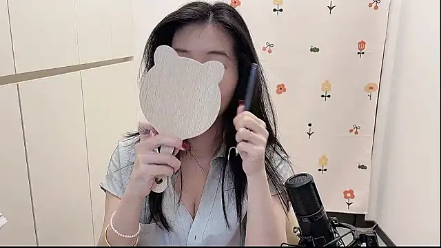 Rosalind xixi online show from September 18, 9:56 am