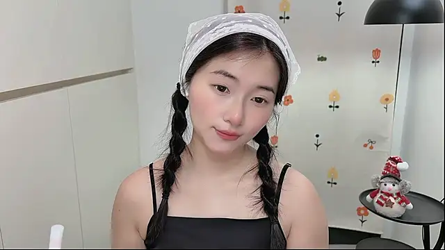 Rosalind xixi online show from May 6, 3:21 am