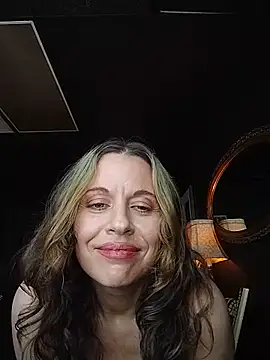 MsMarinaLive online show from May 23, 10:31 pm