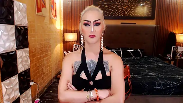 HorseCockDivine online show from February 12, 8:47 am