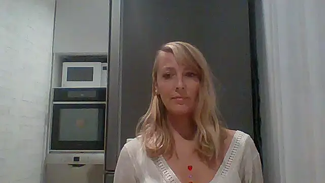 Vexxaa online show from October 4, 4:19 pm
