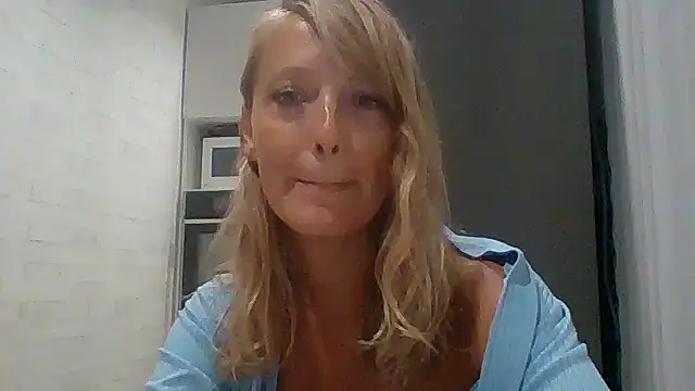 Vexxaa online show from October 6, 5:02 pm