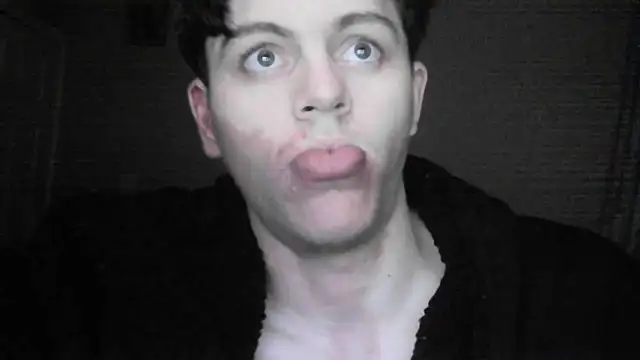 Snapshot of AmMadness chatting on September 18, 8:12 pm AmMadness online show from September 18, 8:12 pm