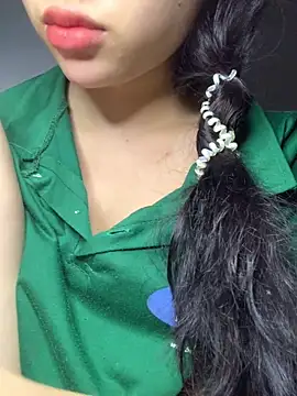 Nguyenha11 online show from September 24, 12:33 pm