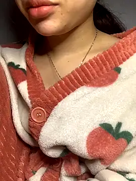 Nguyenha11 online show from November 19, 10:15 am