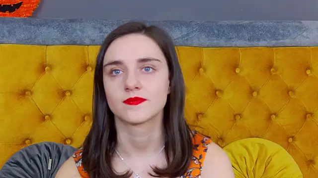 Jessica White  online show from November 24, 5:07 am