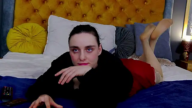 Jessica White  online show from May 3, 3:33 am
