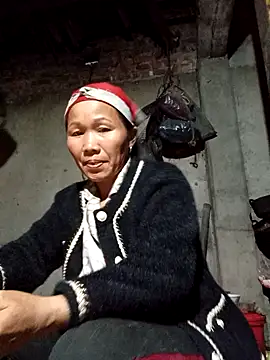 TinTin321 online show from December 18, 10:52 am