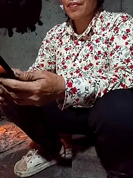 TinTin321 online show from March 13, 11:59 am