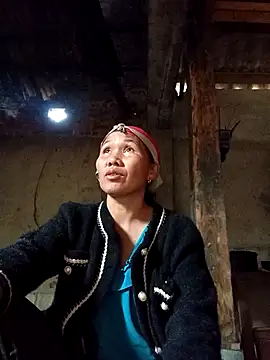 TinTin321 online show from November 15, 2:26 am