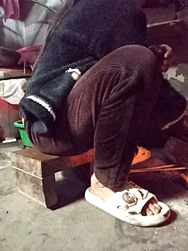 TinTin321 online show from March 8, 2:48 am