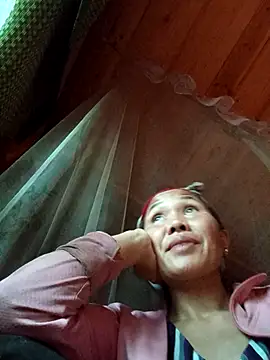 TinTin321 online show from October 21, 8:36 am