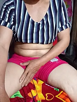 TinTin321 online show from March 30, 2:18 pm