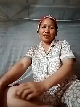 TinTin321 online show from October 11, 2:40 pm