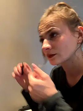 IsabellaEtha online show from November 6, 3:16 pm