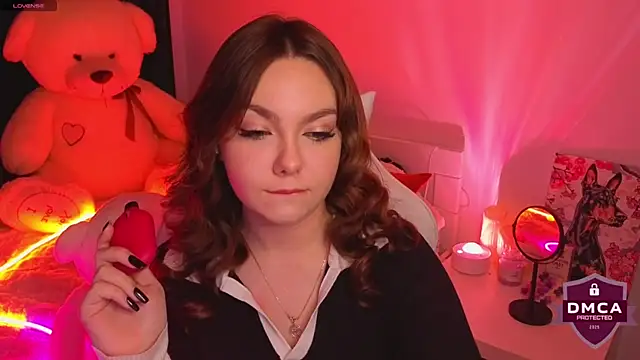 ApheliaDream  online show from November 2, 3:06 pm