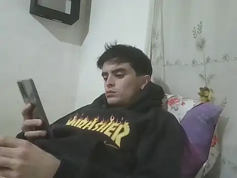 Rodrigo99 9 online show from May 14, 1:02 am