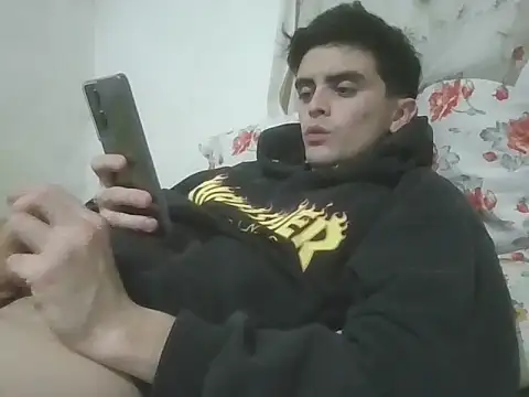 Rodrigo99 9 online show from May 12, 5:26 am
