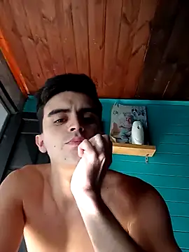 Snapshot of Rodrigo99_9 chatting on February 25, 7:14 pm Rodrigo99 9 online show from February 25, 7:14 pm