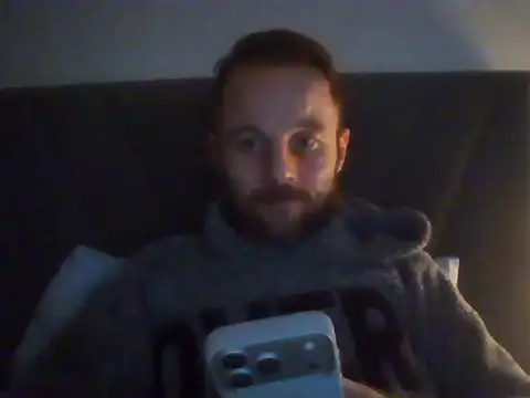 isimsizsikicii online show from March 2, 9:00 pm