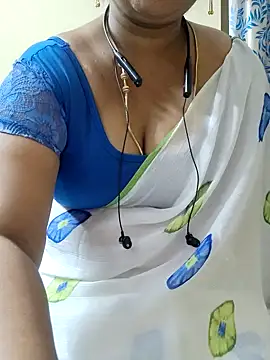 yelmaji91 online show from December 3, 8:36 am