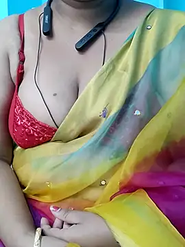 yelmaji91 online show from October 31, 5:48 am