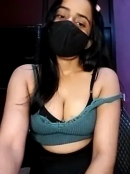 Snapshot of Amisha2 chatting on November 1, 5:07 pm Amisha2 online show from November 1, 5:07 pm