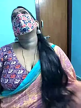 Snapshot of sutari84 chatting on September 17, 4:47 am sutari84 online show from September 17, 4:47 am