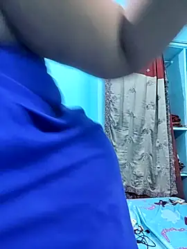 Snapshot of sutari84 chatting on September 26, 5:31 pm sutari84 online show from September 26, 5:31 pm