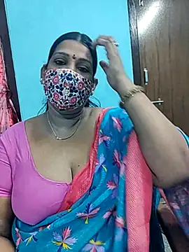 Snapshot of sutari84 chatting on September 24, 4:30 am sutari84 online show from September 24, 4:30 am