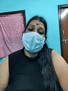 Snapshot of sutari84 chatting on September 22, 7:42 pm sutari84 online show from September 22, 7:42 pm