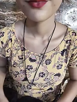 Snapshot of Indian-Aleena chatting on June 9, 5:25 pm Indian-Aleena online show from June 9, 5:25 pm