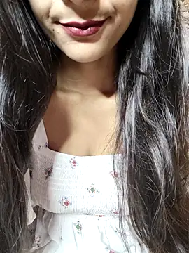 Snapshot of Indian-Aleena chatting on November 30, 8:37 am Indian-Aleena online show from November 30, 8:37 am