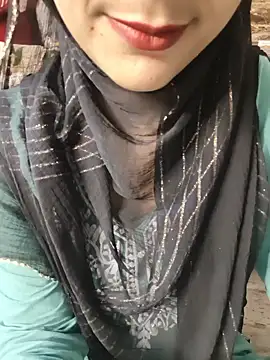 Snapshot of Indian-Aleena chatting on June 1, 7:02 pm Indian-Aleena online show from June 1, 7:02 pm