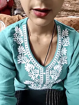 Indian-Aleena online show from May 6, 8:02 pm
