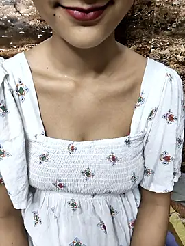 Indian-Aleena online show from October 3, 6:42 pm