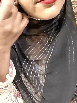 Snapshot of Indian-Aleena chatting on May 29, 8:09 am Indian-Aleena online show from May 29, 8:09 am