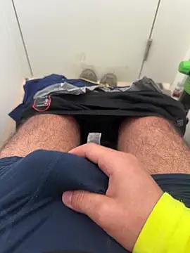 analtake13 online show from December 3, 9:53 am