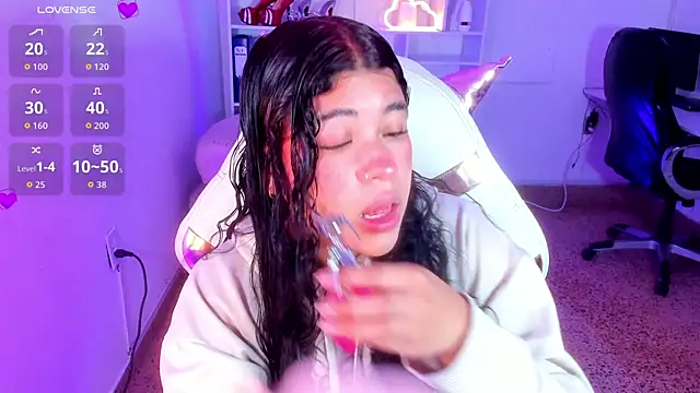 Ivy nt online show from November 9, 12:53 pm