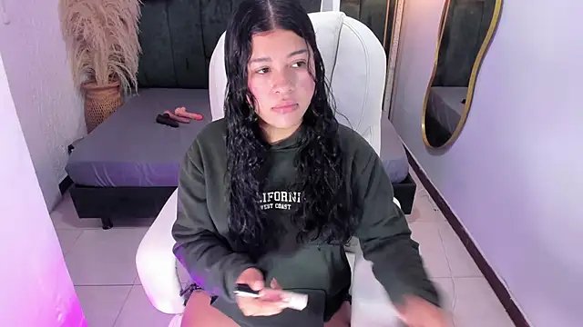 Ivy nt online show from September 12, 1:22 pm