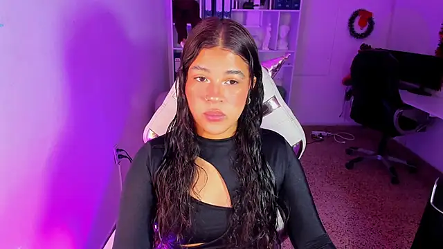 Ivy nt online show from December 4, 12:37 pm