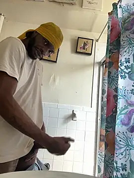 BigBDMari online show from April 15, 5:39 pm