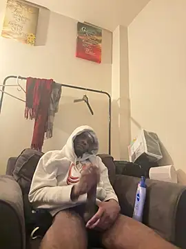 BigBDMari online show from February 8, 4:59 pm