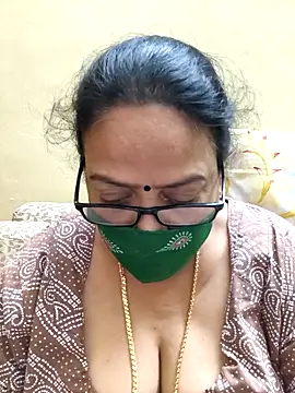 heera-rani online show from December 18, 7:57 am