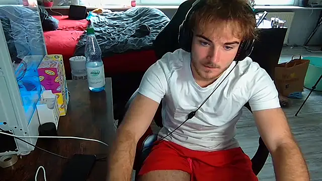 Snapshot of Rudi2007Eye chatting on September 25, 11:49 am Rudi2007Eye online show from September 25, 11:49 am