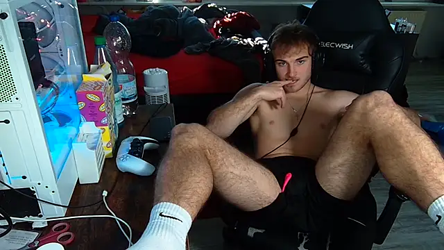 Snapshot of Rudi2007Eye chatting on September 29, 2:55 pm Rudi2007Eye online show from September 29, 2:55 pm