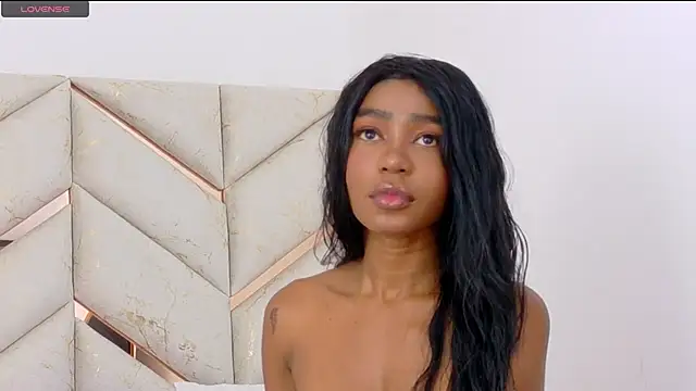 AlanaDoll online show from November 8, 4:43 pm