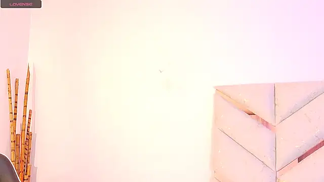 AlanaDoll online show from March 1, 8:09 pm