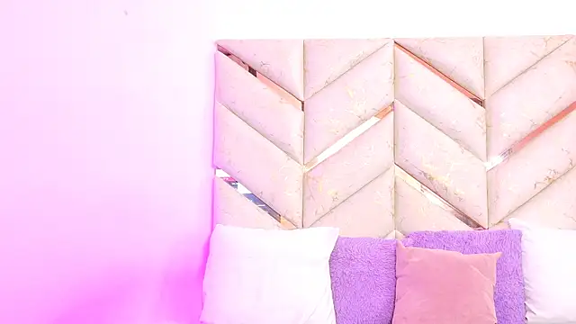 AlanaDoll online show from March 24, 2:17 pm